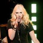 taylor-momsen-opened-up-about-struggling-with-dep-2-2675-1613624459-5_dblbig.jpg